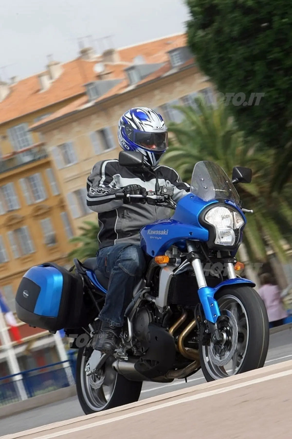 KAWASAKI VERSYS 650 (20)