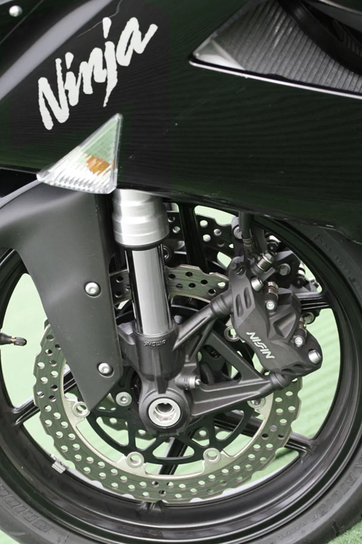 KAWASAKI Ninja ZX6-R (7)