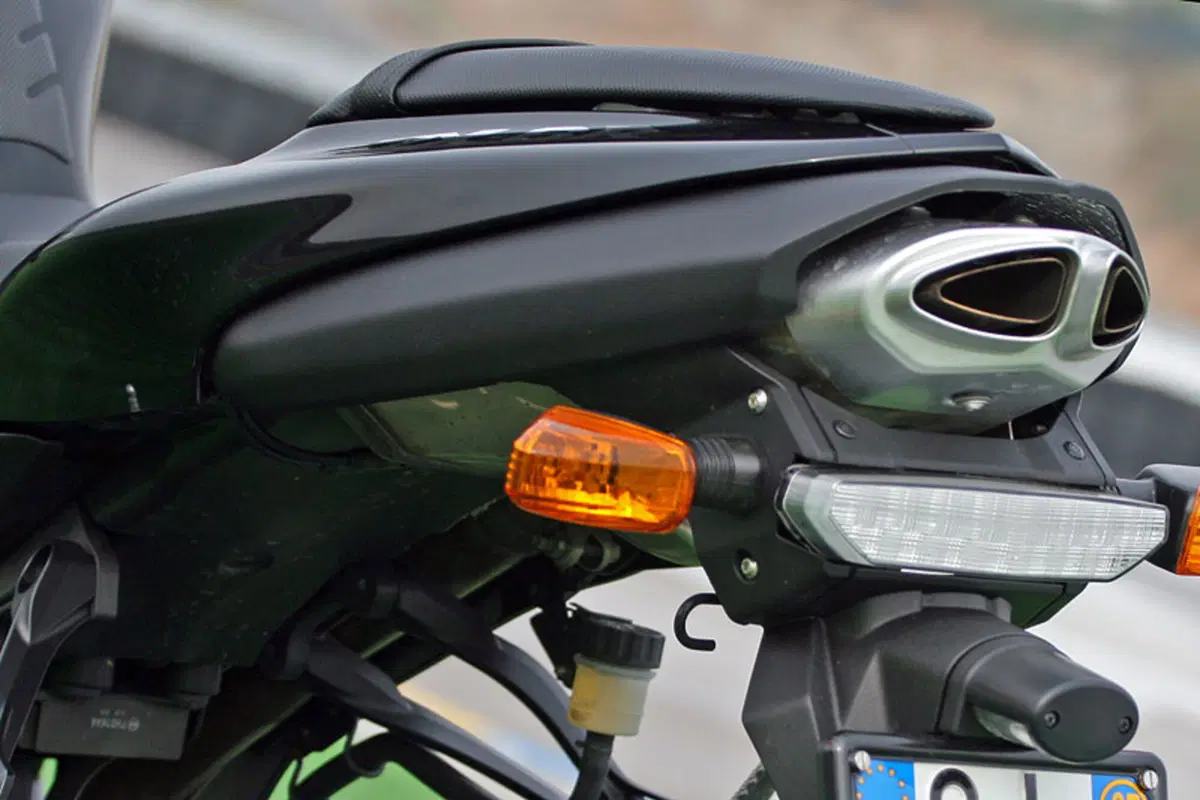 KAWASAKI Ninja ZX6-R (8)