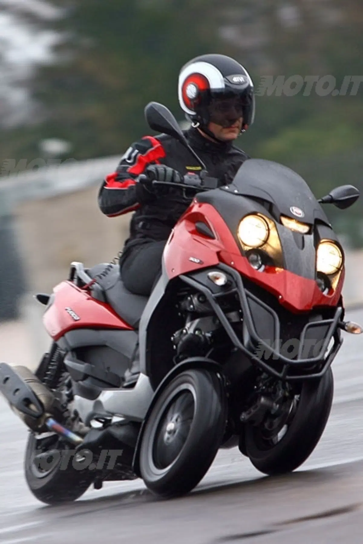 GILERA Fuoco 500ie (11)