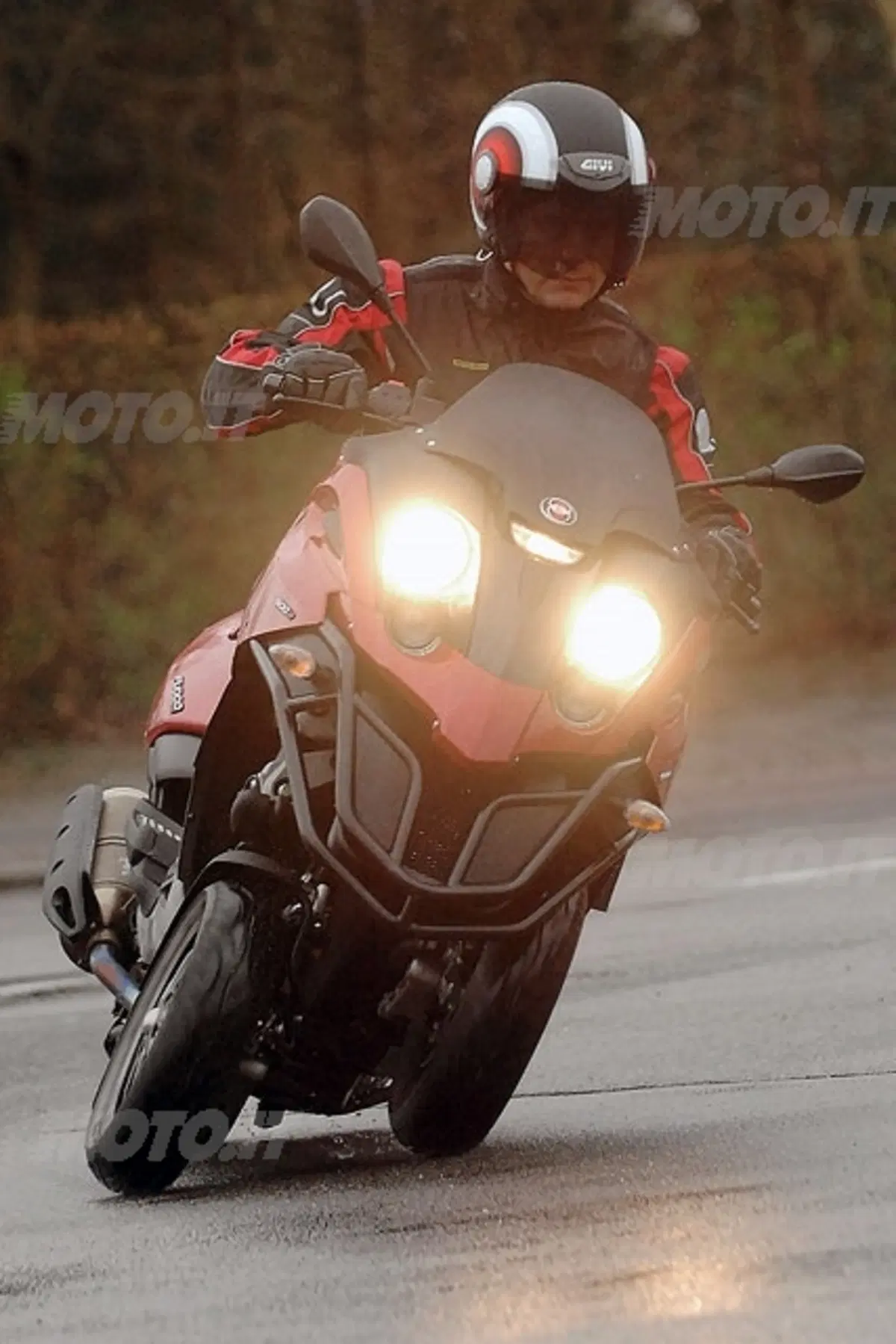 GILERA Fuoco 500ie (16)