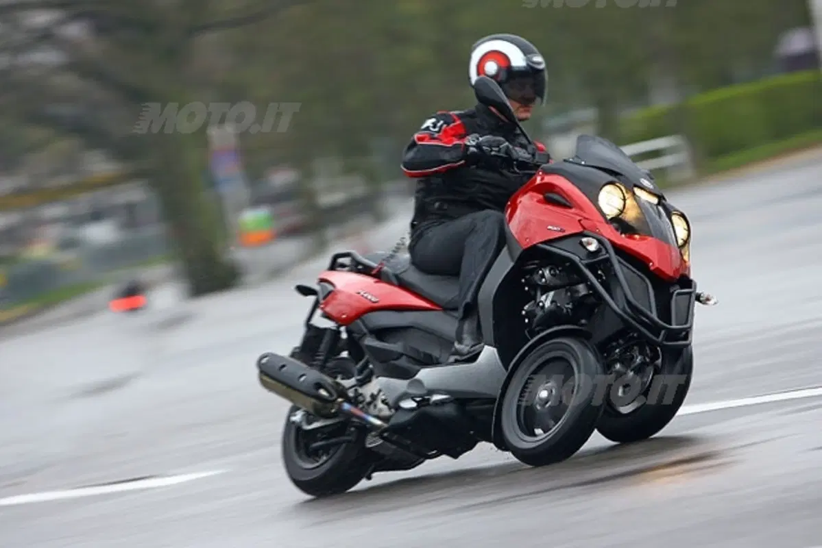 GILERA Fuoco 500ie (18)