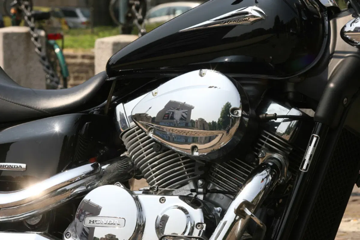 HONDA VT 750 Shadow Spirit (7)