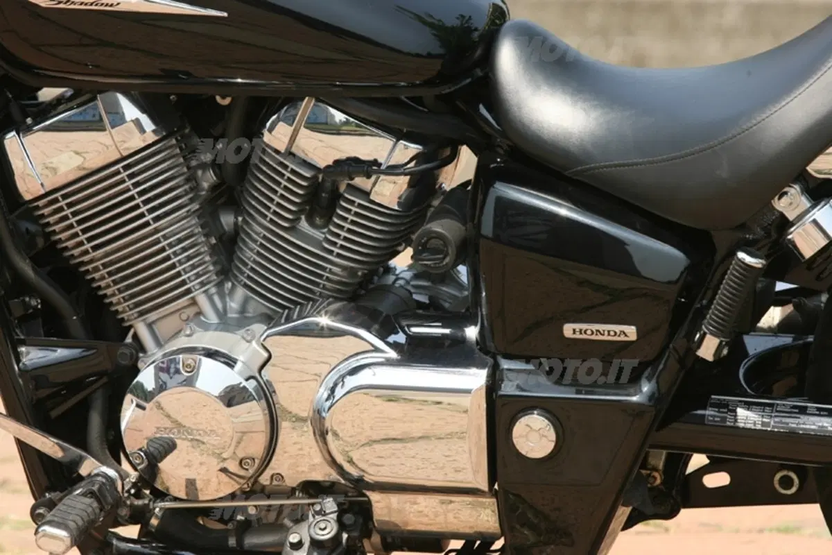 HONDA VT 750 Shadow Spirit (9)