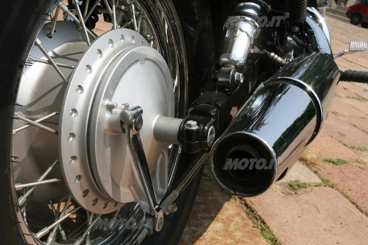 HONDA VT 750 Shadow Spirit (10)