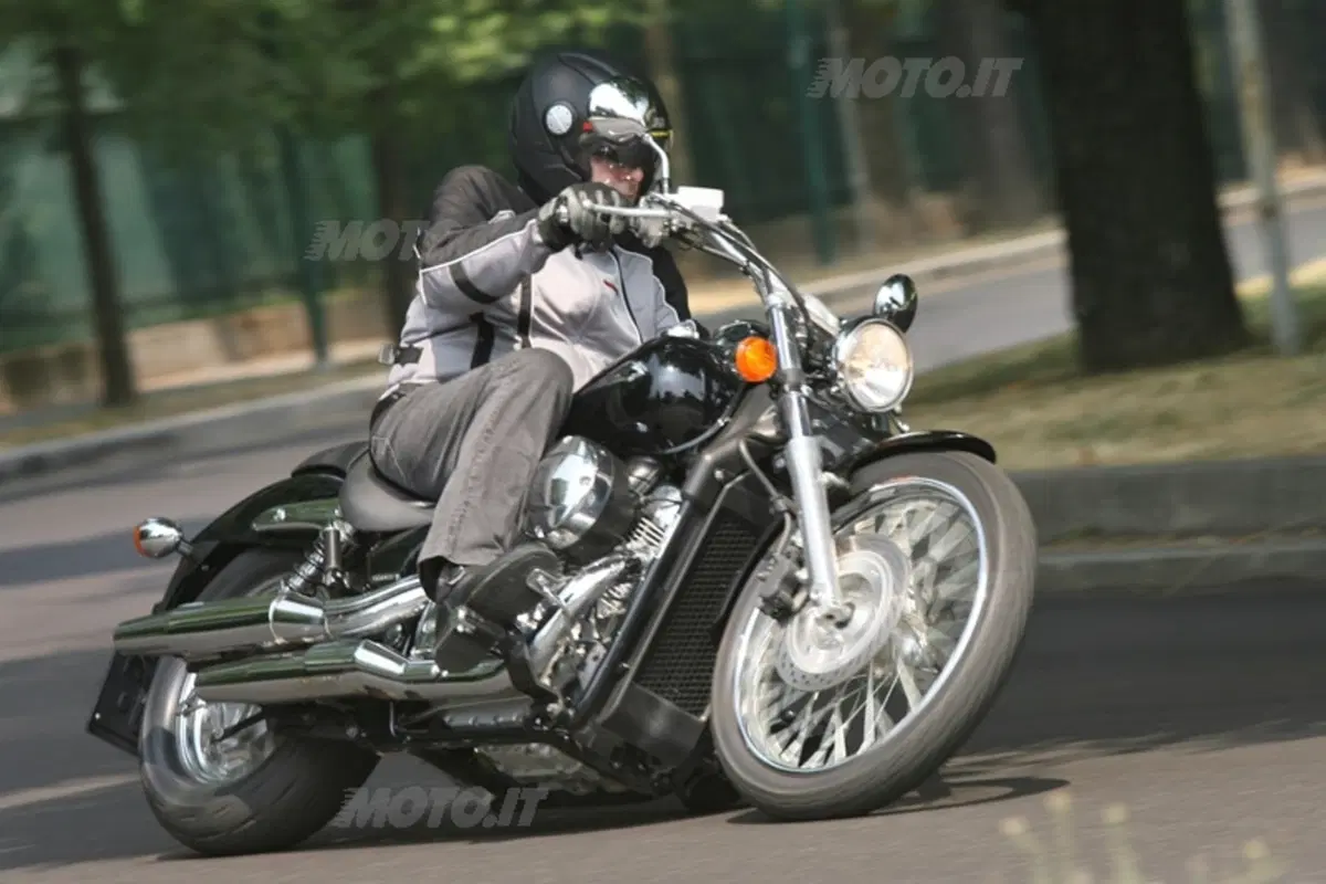 HONDA VT 750 Shadow Spirit (12)