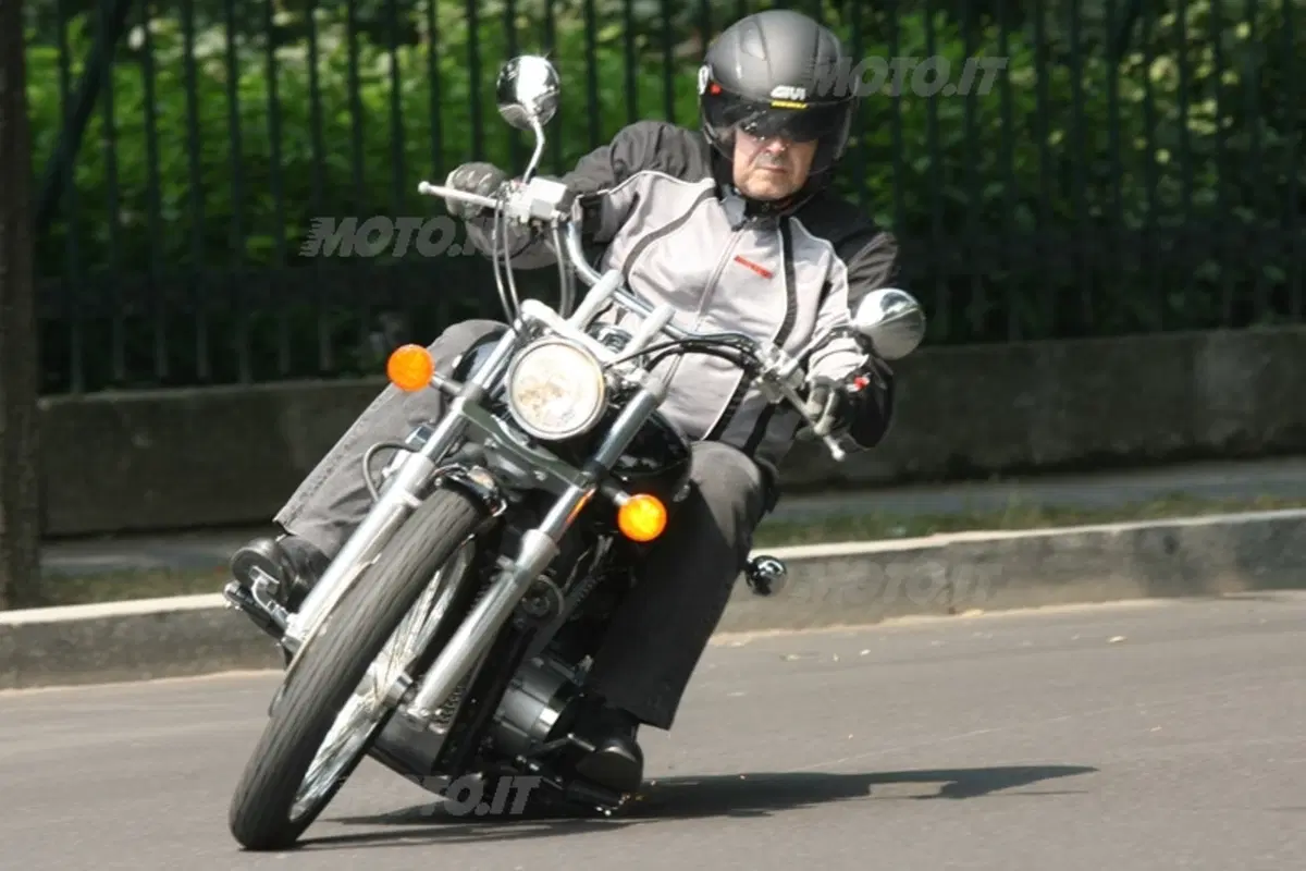 HONDA VT 750 Shadow Spirit (17)