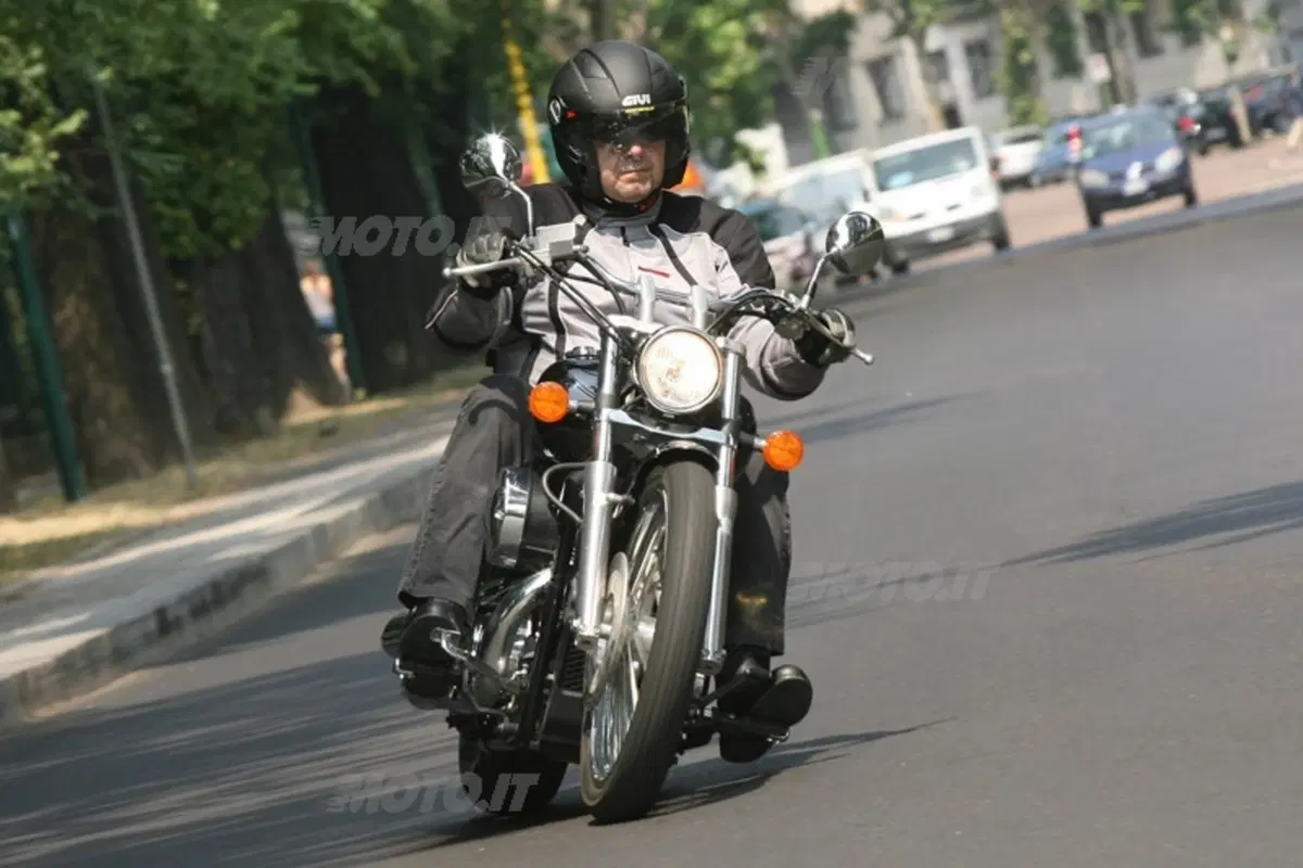 HONDA VT 750 Shadow Spirit (19)
