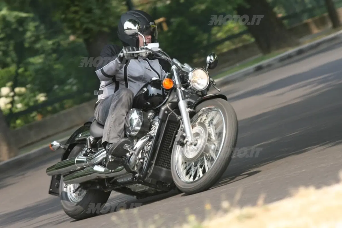 HONDA VT 750 Shadow Spirit (20)