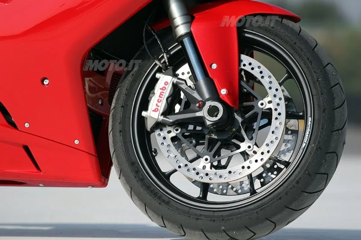 DUCATI 1098 (6)