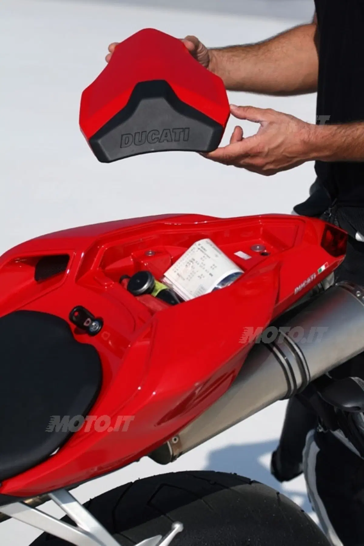 DUCATI 1098 (9)
