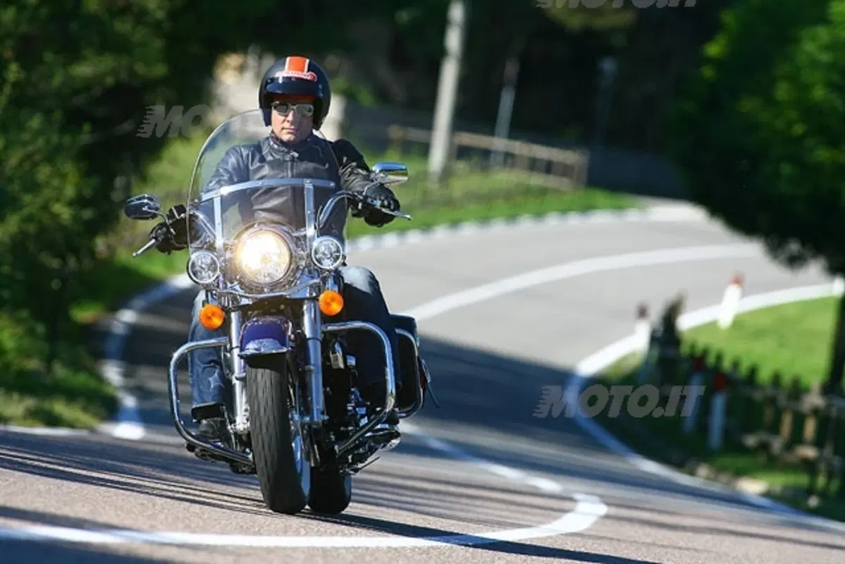 HARLEY DAVIDSON Gamma 2007 (11)