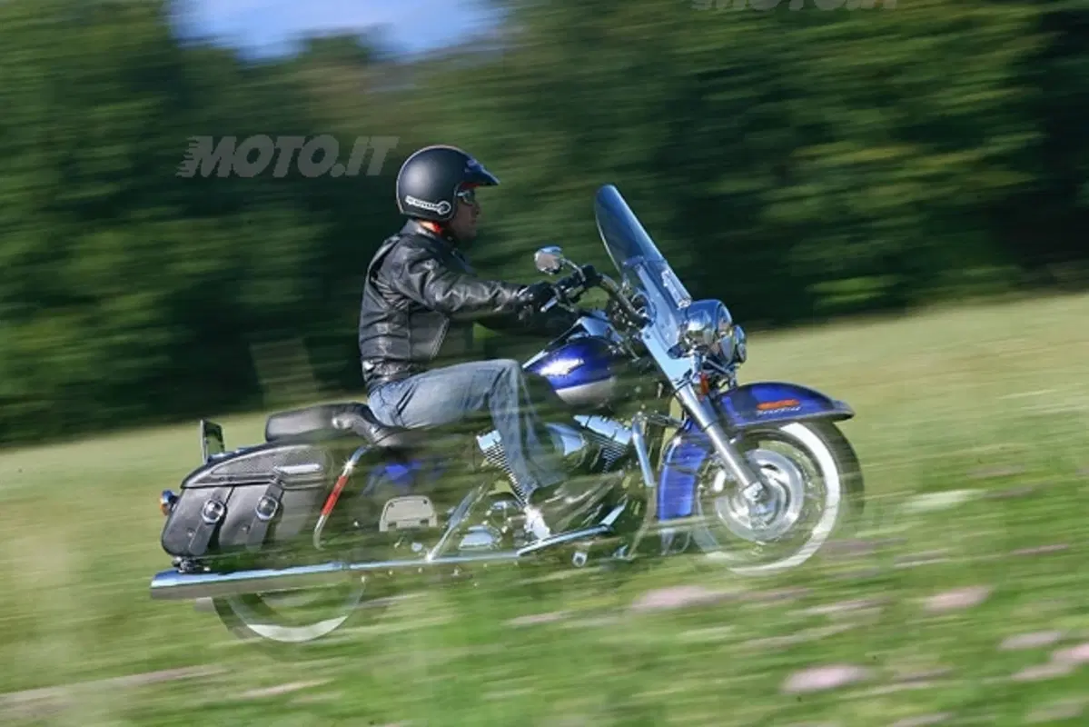 HARLEY DAVIDSON Gamma 2007 (12)
