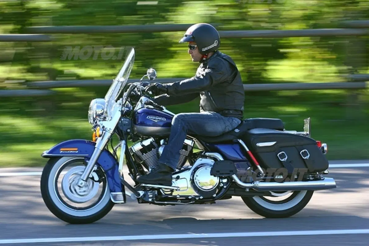 HARLEY DAVIDSON Gamma 2007 (14)