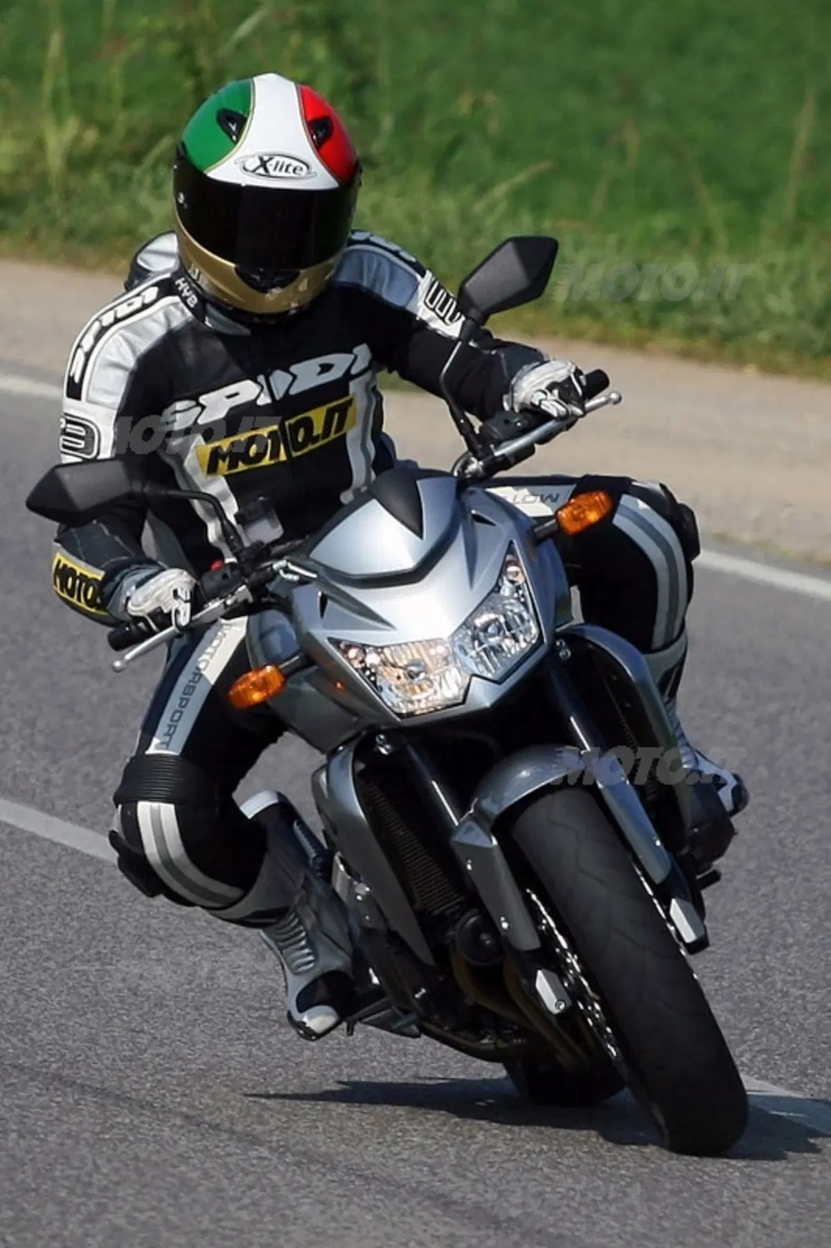 KAWASAKI Z 750 (11)