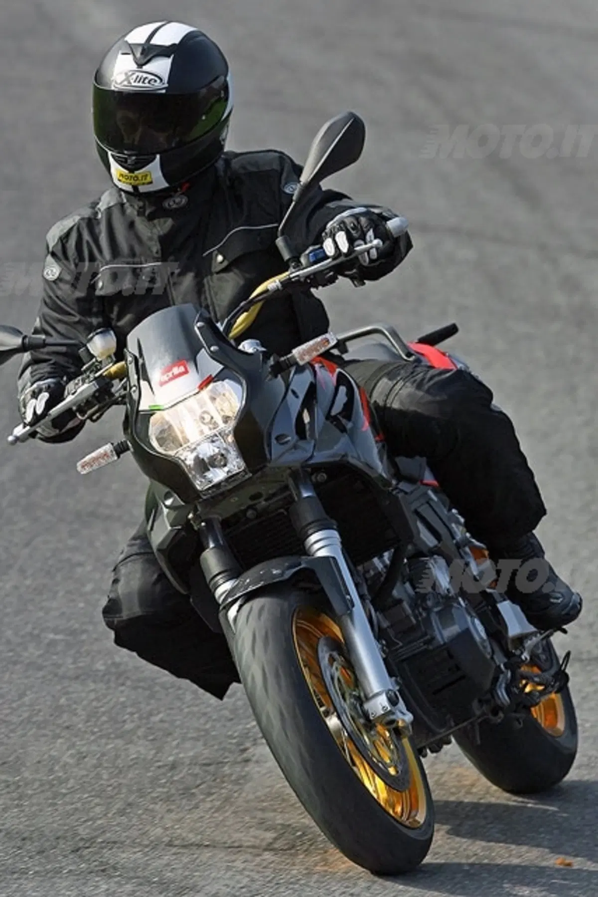 APRILIA Pegaso 650 Factory (11)