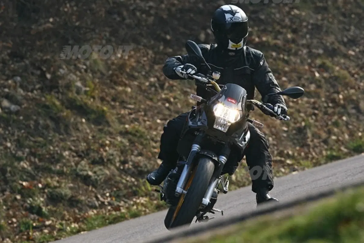 APRILIA Pegaso 650 Factory (15)