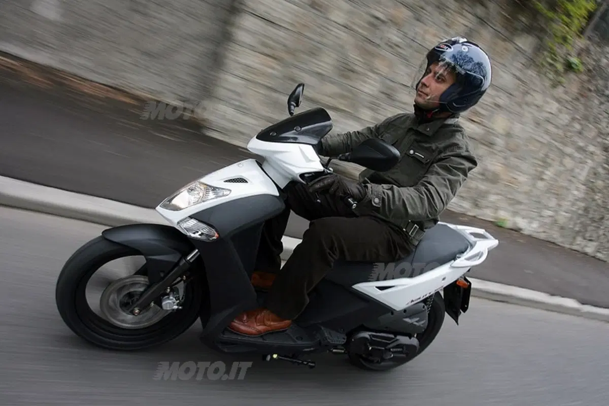 KYMCO Agility 125 R16 (11)
