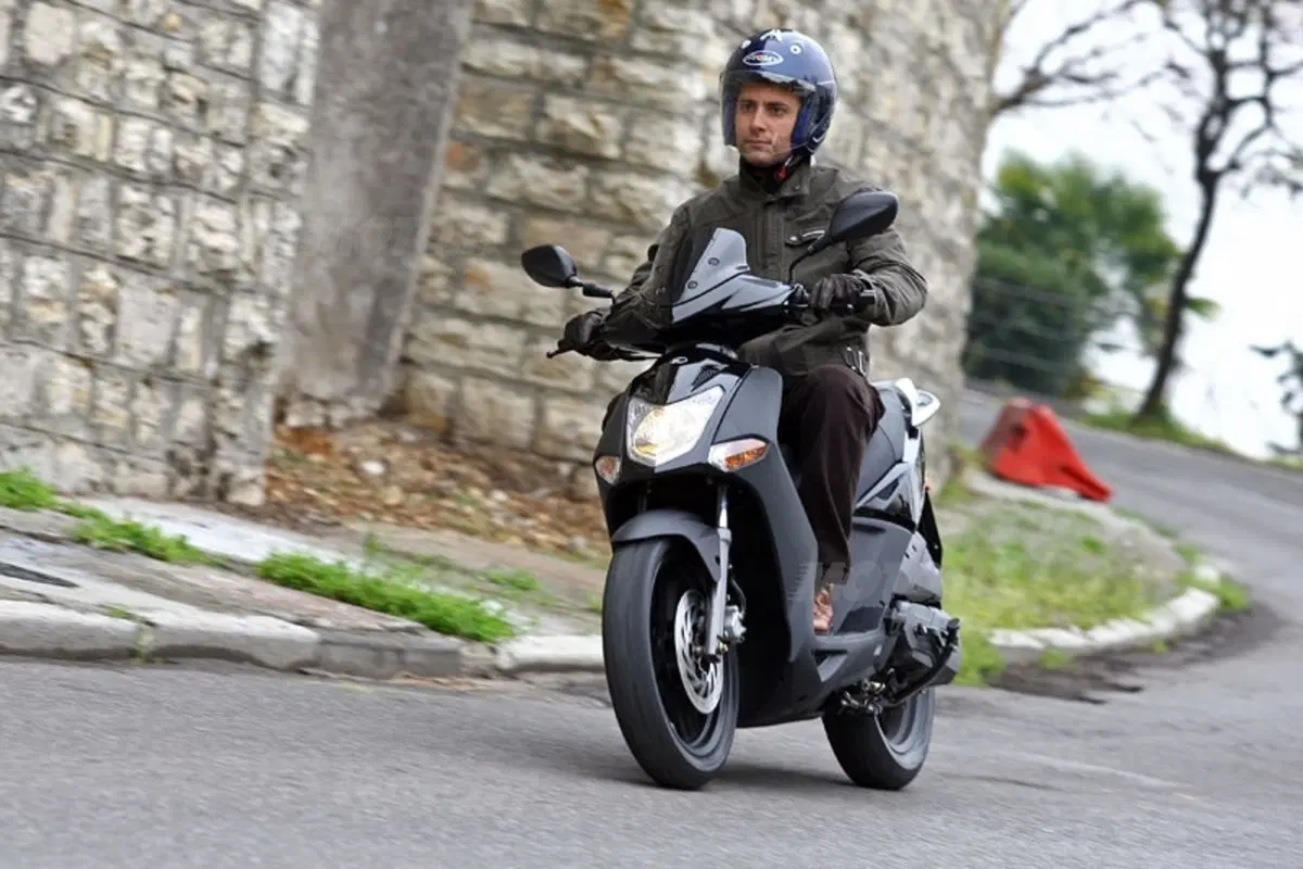 KYMCO Agility 125 R16 (13)