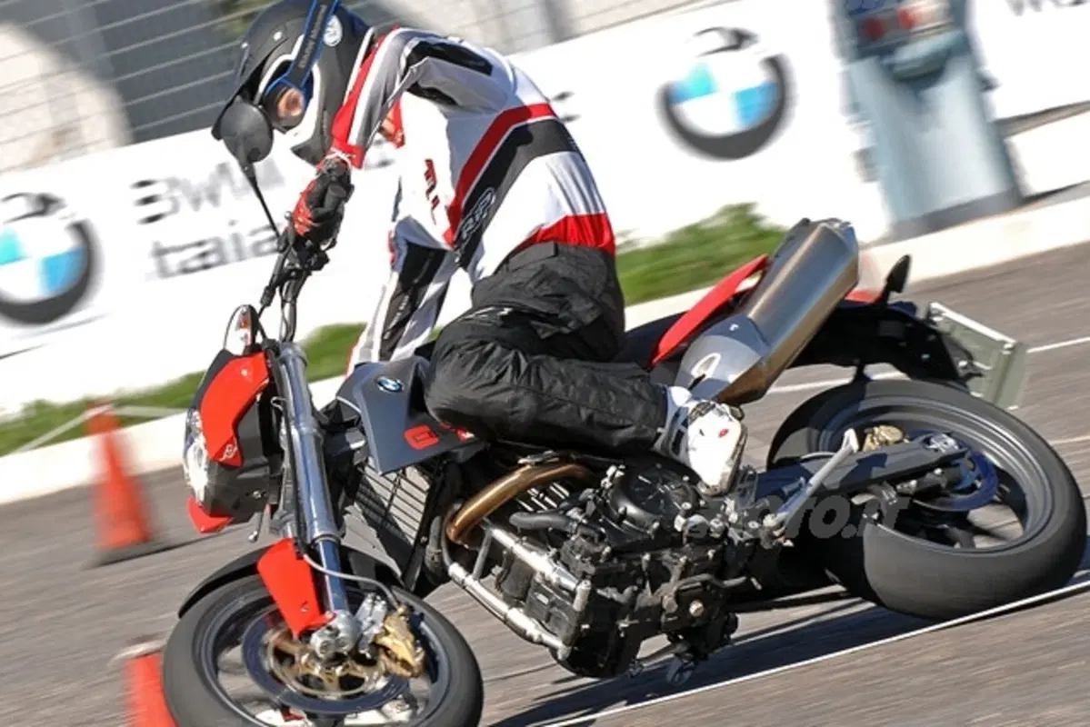 BMW G 650 (17)