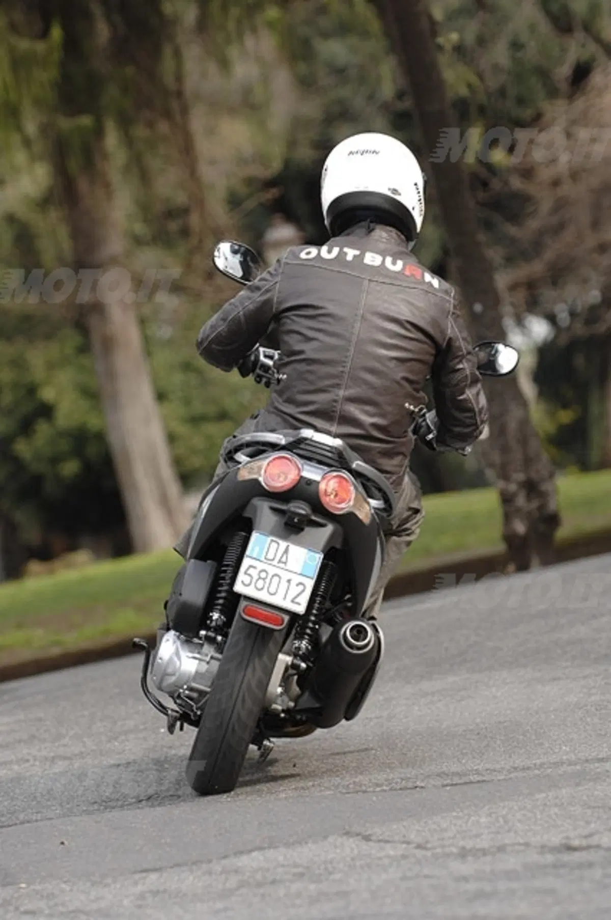 PIAGGIO Carnaby 125/200 (12)