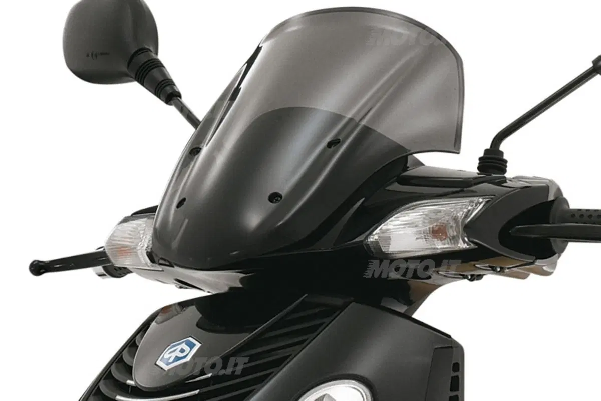 PIAGGIO Carnaby 200 (4)