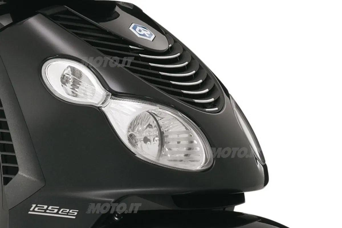 PIAGGIO Carnaby 200 (5)
