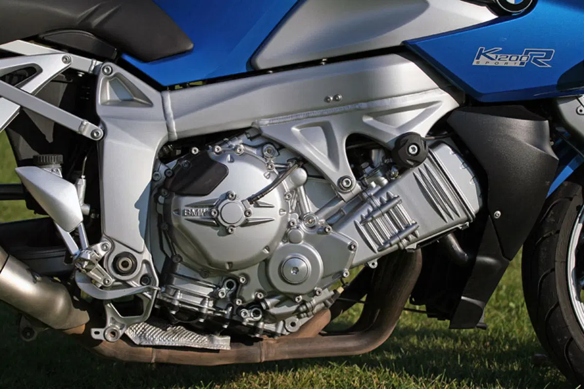 BMW K 1200R Sport (8)