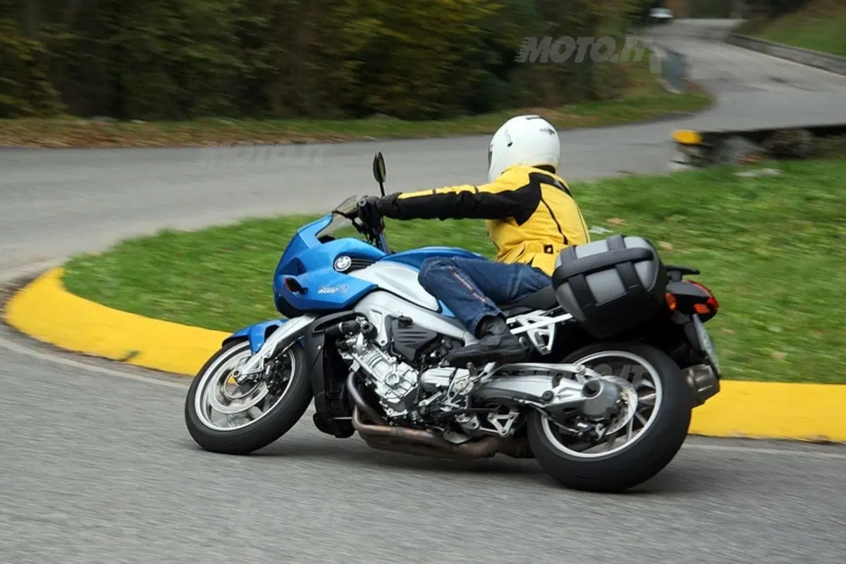 BMW K 1200R Sport (13)