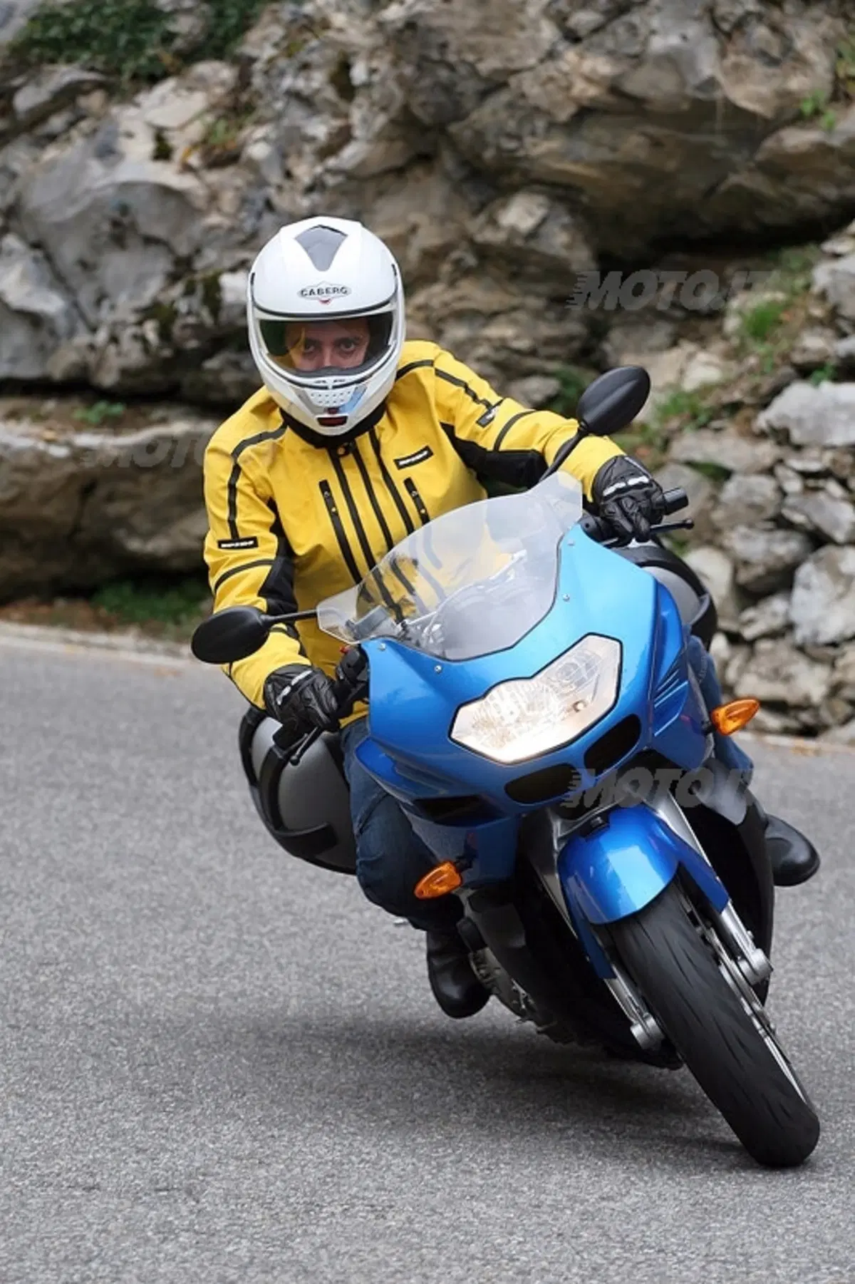 BMW K 1200R Sport (14)