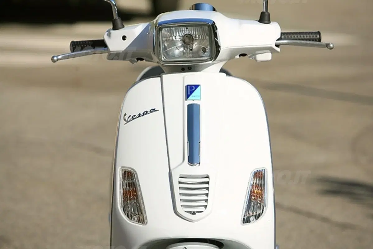 PIAGGIO Vespa S (3)