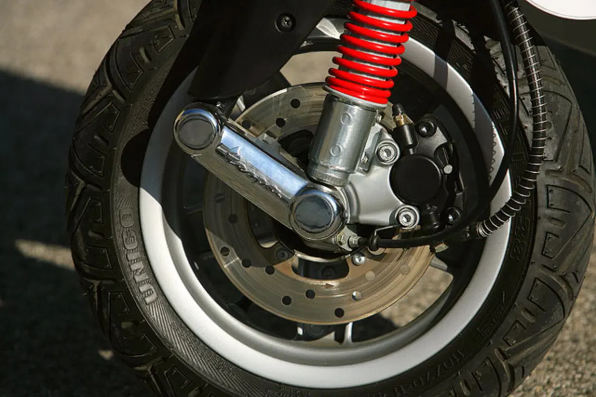 PIAGGIO Vespa S (8)