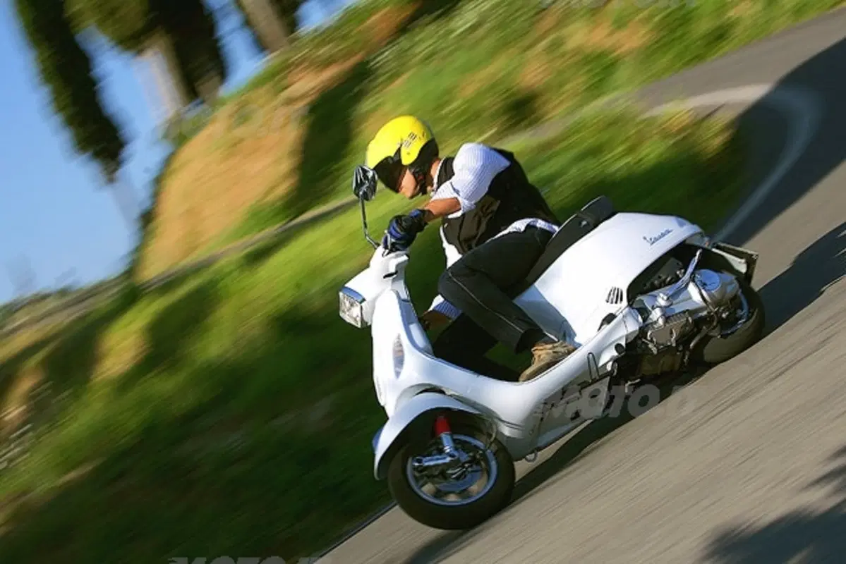 PIAGGIO Vespa S (11)