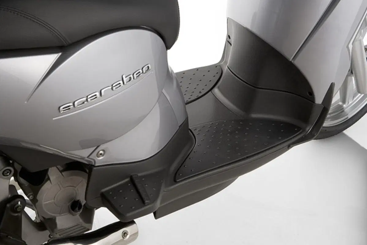 APRILIA Scarabeo 125 - 200 (8)