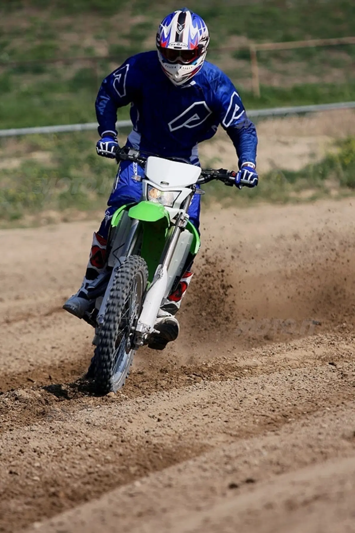 KAWASAKI KLX 450 R (14)