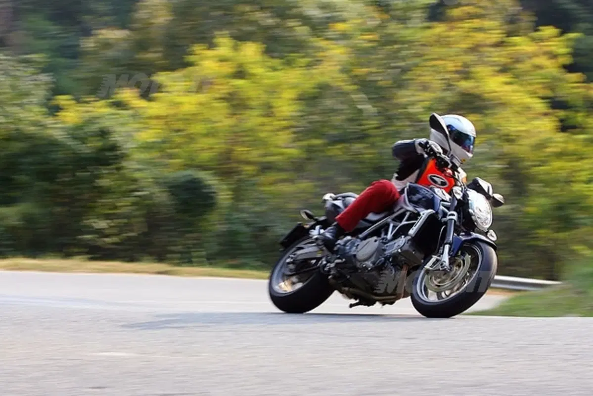 APRILIA Mana 850 (9)