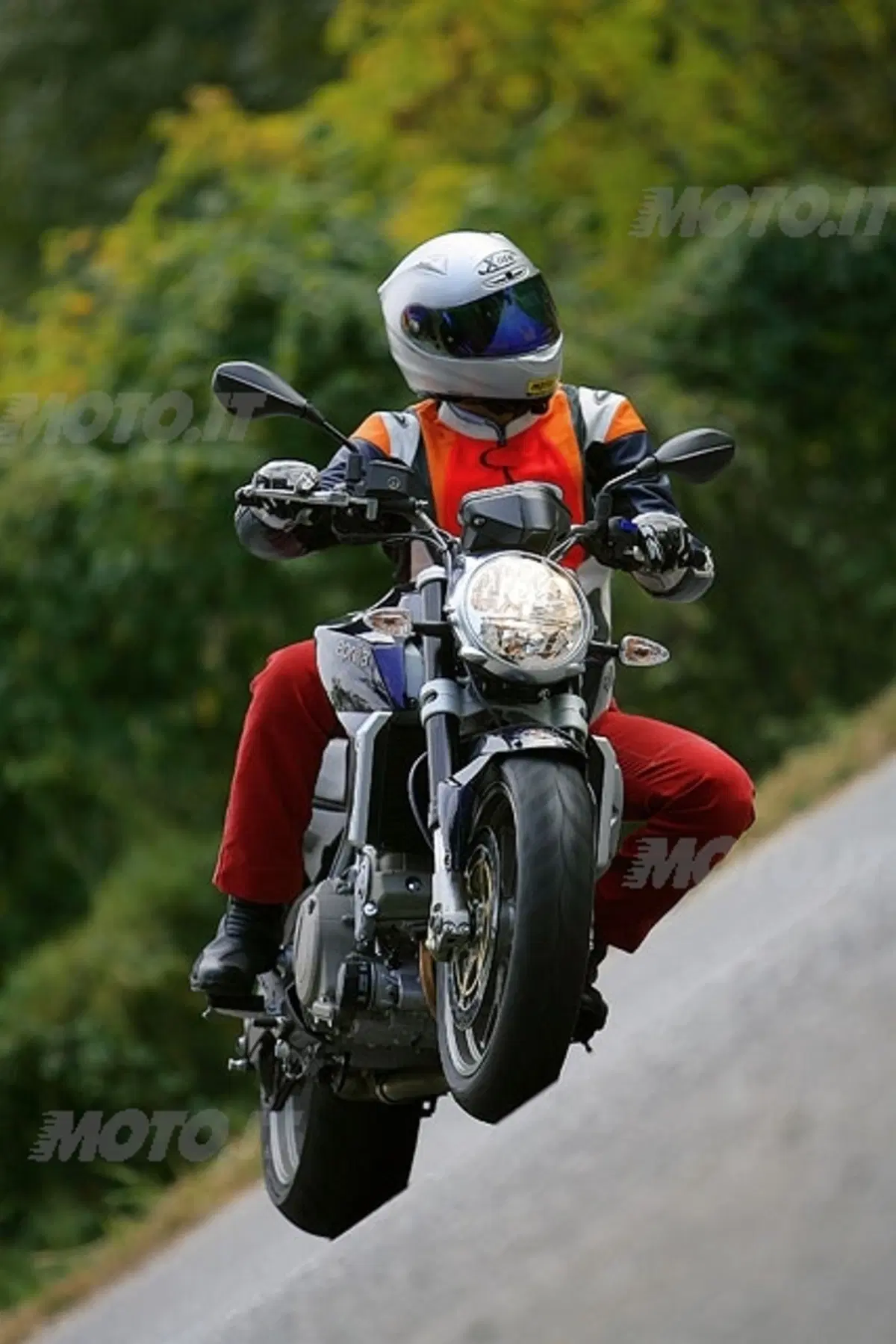 APRILIA Mana 850 (10)