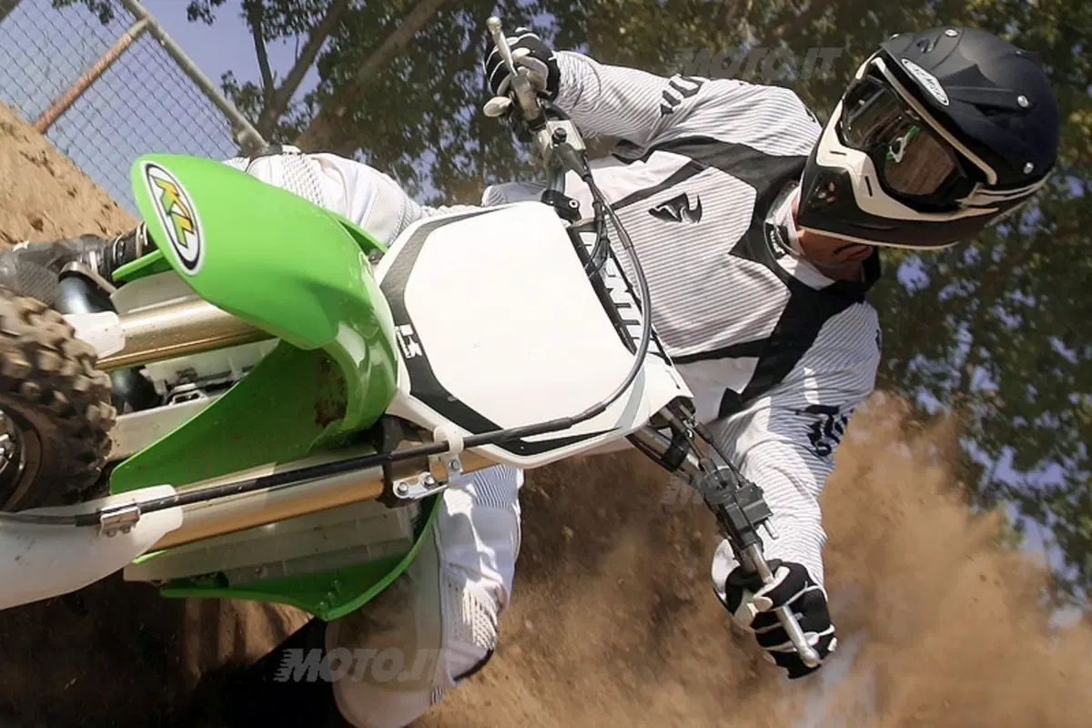KAWASAKI KL Cross  2008 (13)