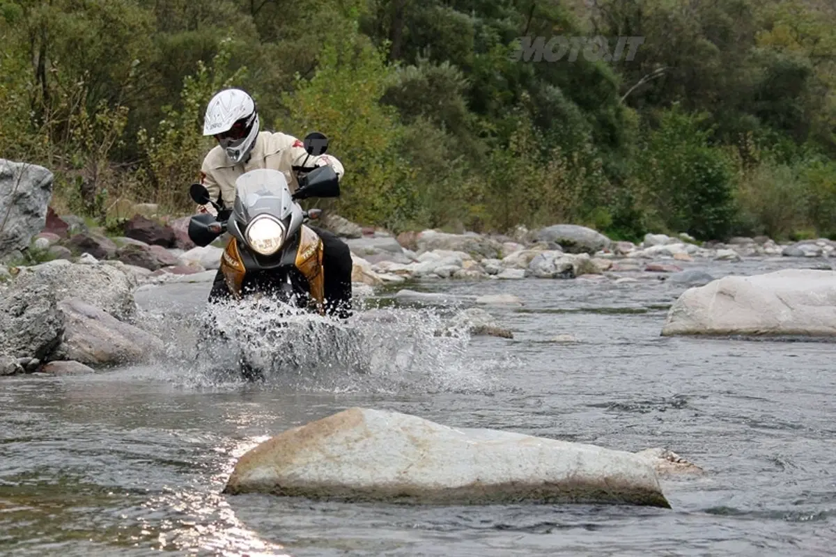 HONDA Transalp XL 700V  (18)
