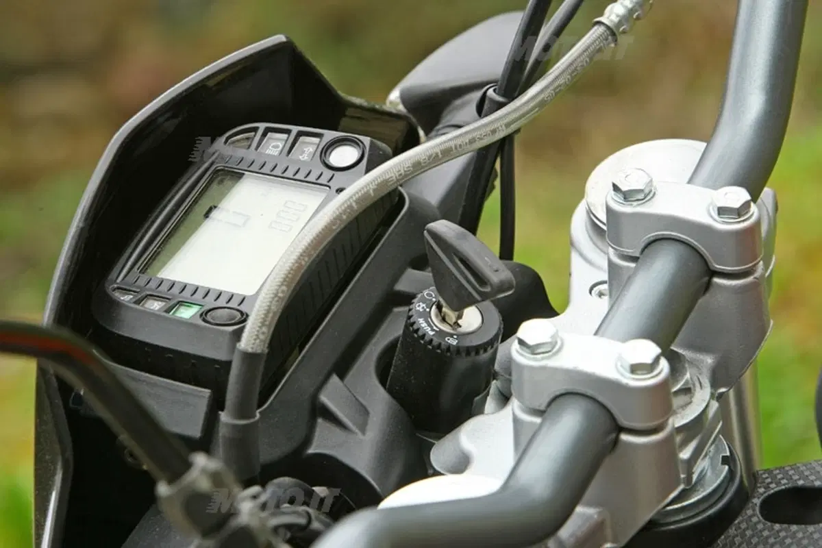 APRILIA RX 125 e SX 125 (9)