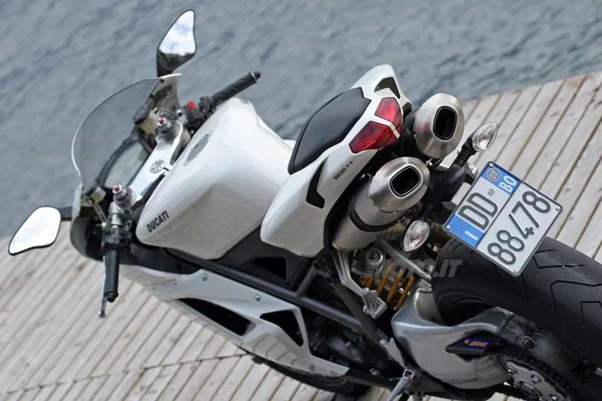 DUCATI 848 (3)