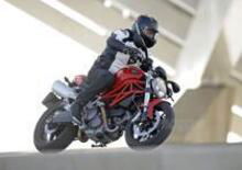 DUCATI Monster 696