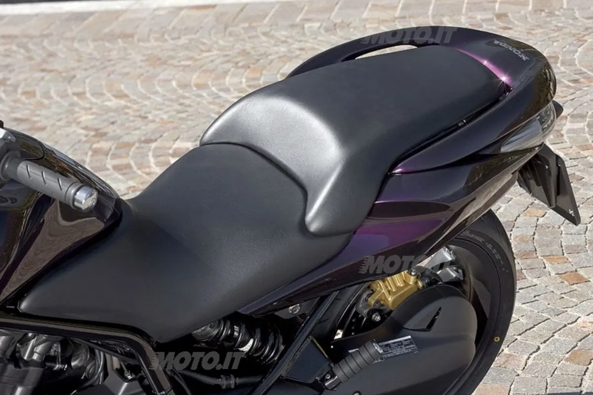 HONDA DN-01 (5)