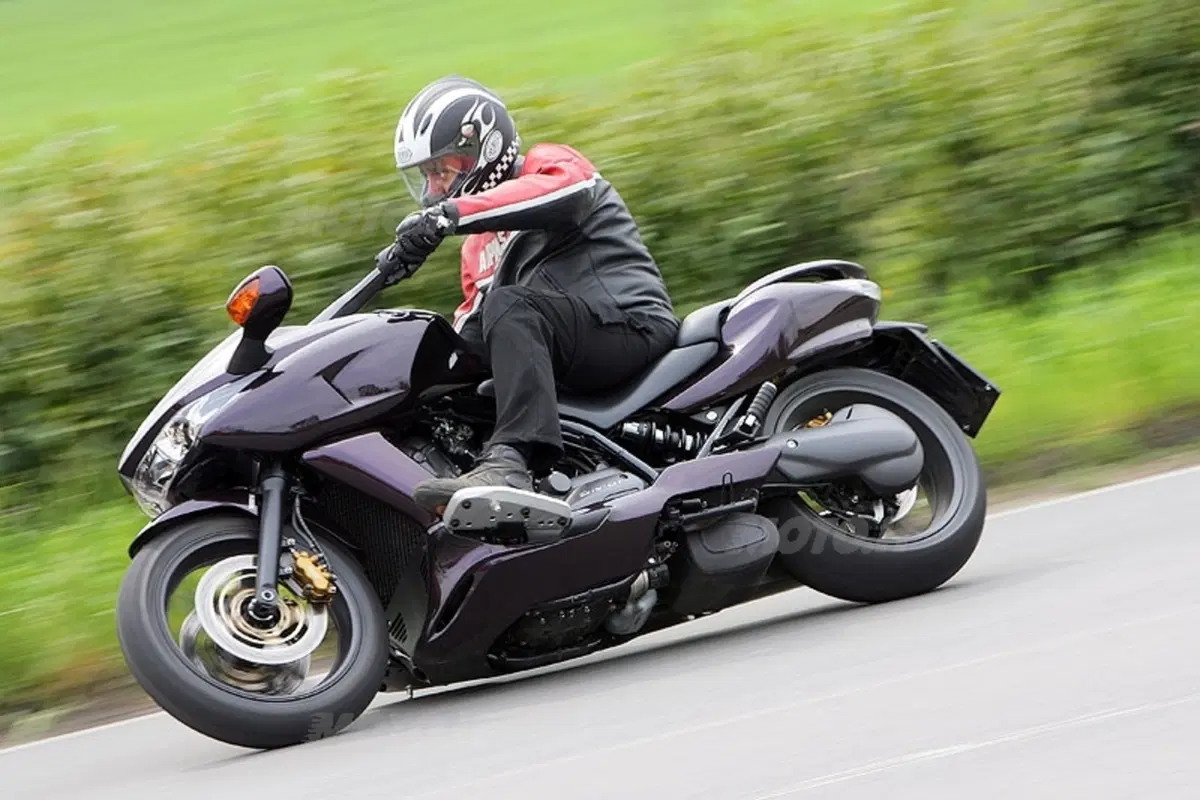 HONDA DN-01 (13)