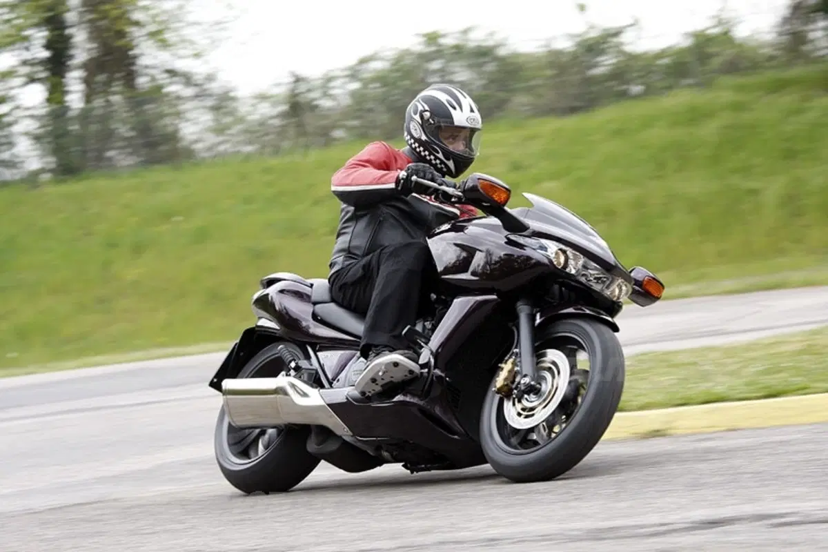 HONDA DN-01 (17)