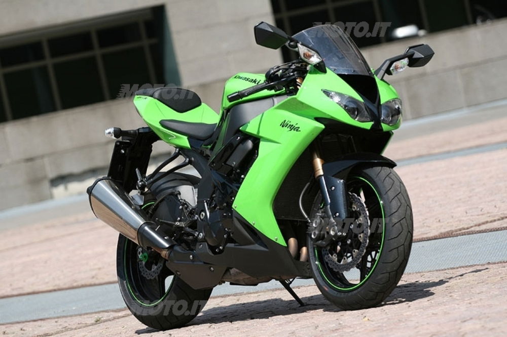 KAWASAKI Ninja ZX-10R