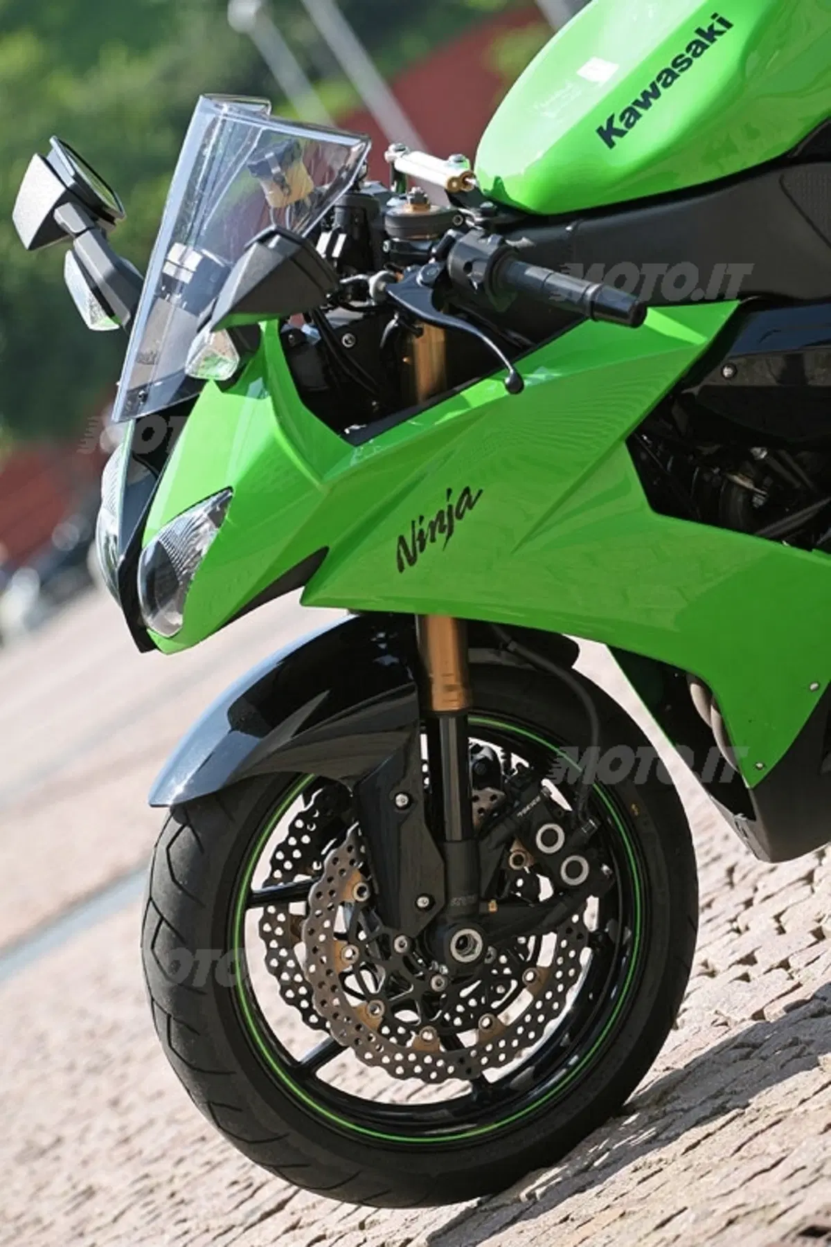 KAWASAKI Ninja ZX-10R (4)