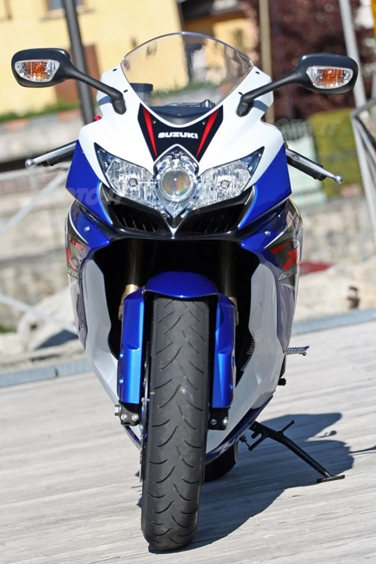 SUZUKI GSX-R 600 K8 (5)