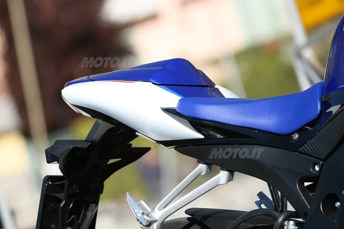 SUZUKI GSX-R 600 K8 (6)