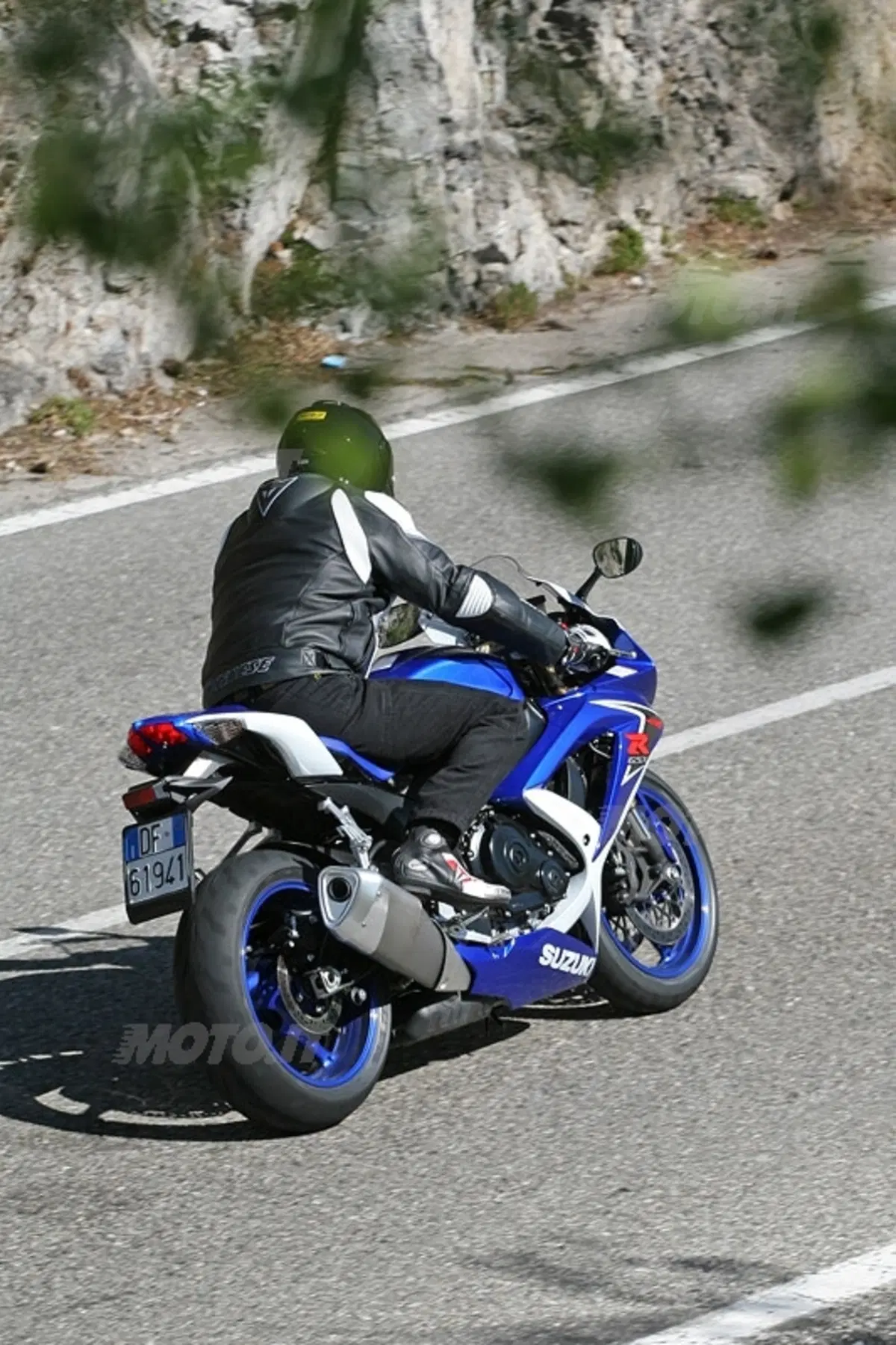 SUZUKI GSX-R 600 K8 (12)